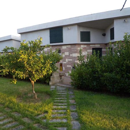 مبيت وإفطار كاتانزارو Borgo Piazza المظهر الخارجي الصورة