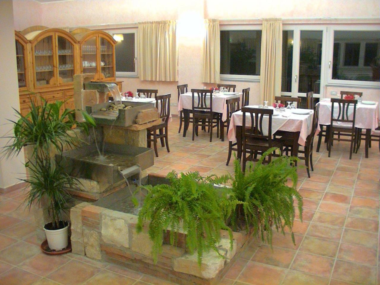 مبيت وإفطار كاتانزارو Borgo Piazza المظهر الخارجي الصورة